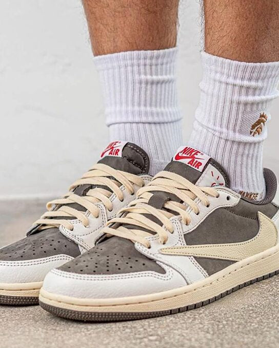 Nike Air Jorden x Travis Scott Reverse Mocha